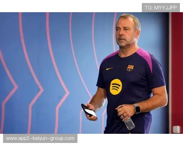 巴萨更衣室气氛大反转！内部人士爆料：弗里克说了一句话，巴萨更衣室地位