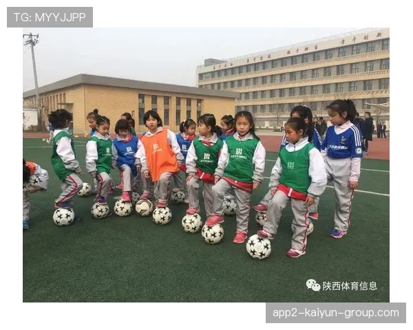 青训学员家长参与治理的制度化实施路径，青训班学员